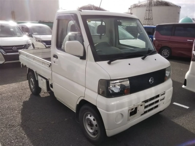 NISSAN CLIPPER TRUCK