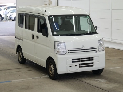 MITSUBISHI MINICAB