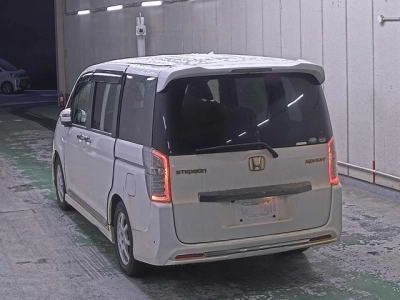 HONDA STEPWGN SPADA