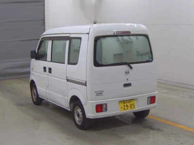 NISSAN NV100 CLIPPER