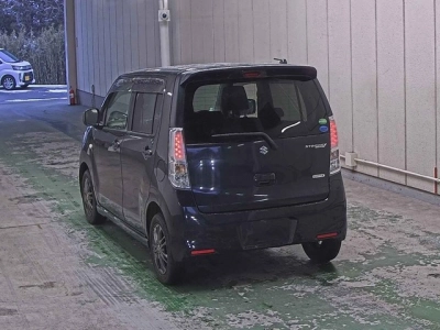 SUZUKI WAGON R STINGRAY