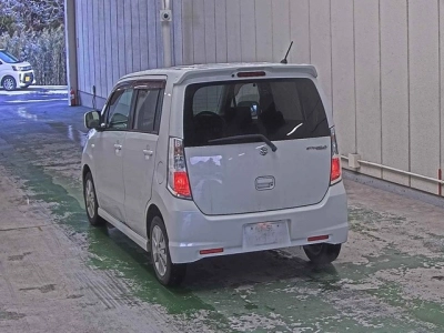 SUZUKI WAGON R STINGRAY