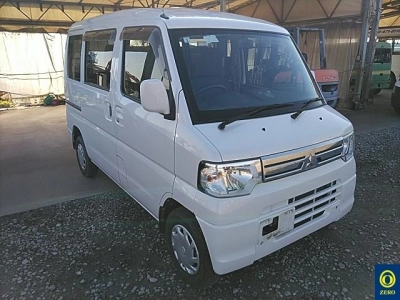 MITSUBISHI MINICAB