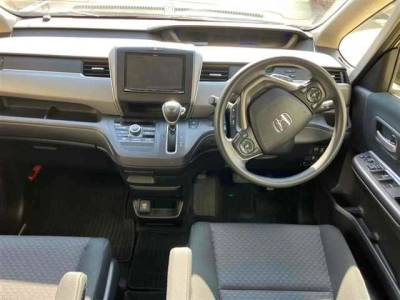 HONDA FREED+