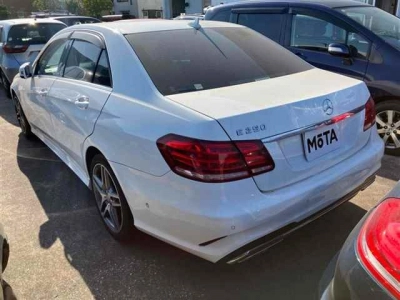 MERCEDES BENZ E CLASS
