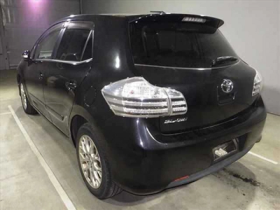 TOYOTA BLADE