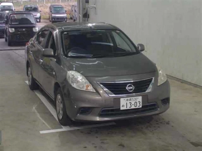 NISSAN TIIDA LATIO