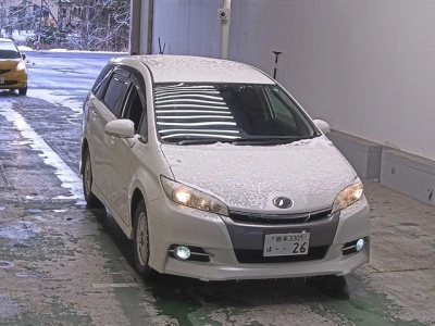 TOYOTA WISH