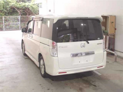 HONDA STEPWGN SPADA