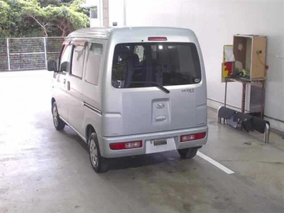 DAIHATSU HIJET VAN