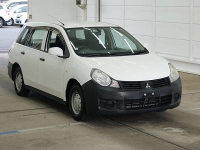 MITSUBISHI LANCER CARGO