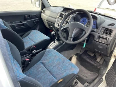 MITSUBISHI PAJERO IO