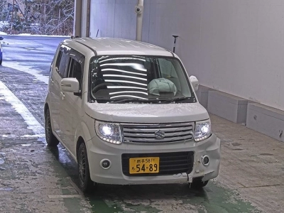 SUZUKI MRWAGON