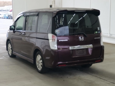 HONDA STEPWGN SPADA