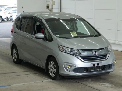 HONDA FREED HYBRID