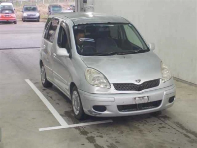 TOYOTA FUN CARGO