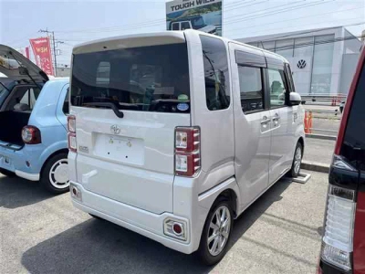 TOYOTA PIXIS MEGA
