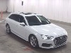 AUDI A4 AVANTE