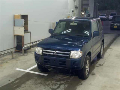 MITSUBISHI PAJERO MINI