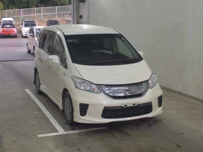 HONDA FREED