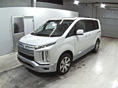 MITSUBISHI DELICA D:5