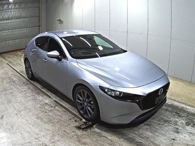 MAZDA MAZDA3 FASTBACK