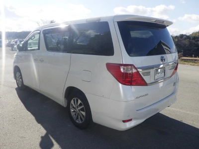 TOYOTA ALPHARD HYBRID