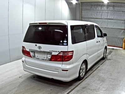 TOYOTA ALPHARD V