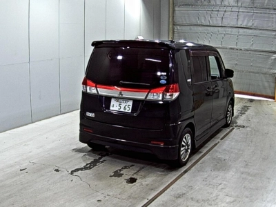 MITSUBISHI DELICA D:2