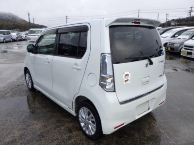 SUZUKI WAGON R STINGRAY