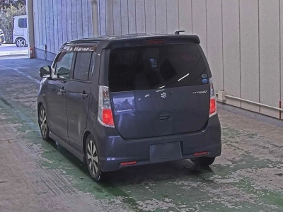 SUZUKI WAGON R STINGRAY