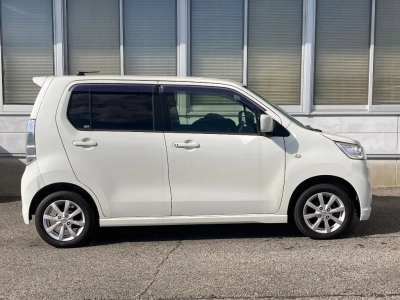 SUZUKI WAGON R STINGRAY