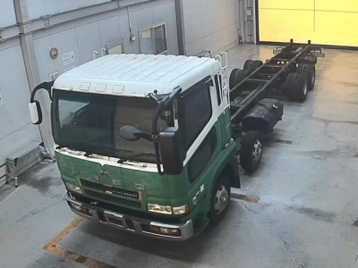 MITSUBISHI FUSO