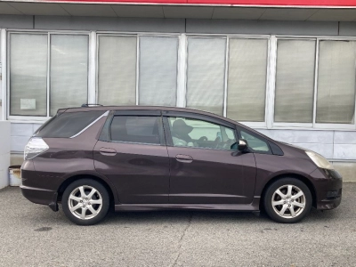 HONDA FIT SHUTTLE HYBRID