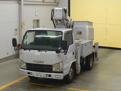 ISUZU ELF