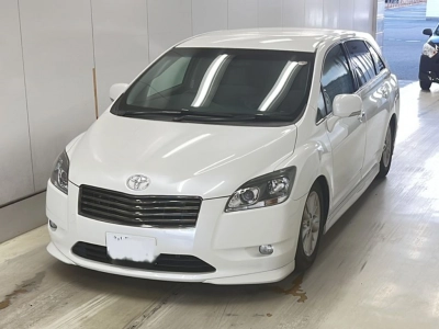 TOYOTA MARK X ZIO