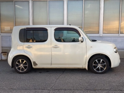 NISSAN CUBE