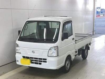 NISSAN NT100 CLIPPER