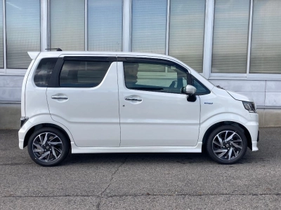 SUZUKI WAGON R CUSTOM Z