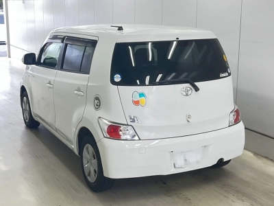 TOYOTA BB
