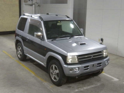 MITSUBISHI PAJERO MINI