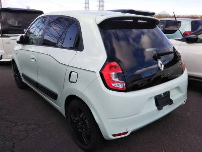RENAULT TWINGO