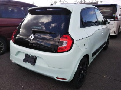 RENAULT TWINGO