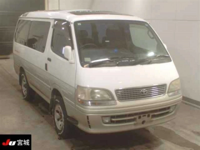 TOYOTA HIACE WAGON