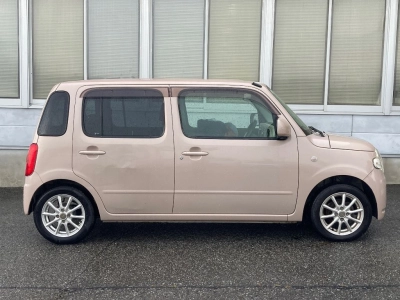 DAIHATSU MIRA COCOA