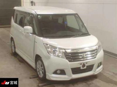 MITSUBISHI DELICA D:2