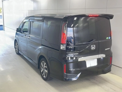 HONDA STEPWGN SPADA