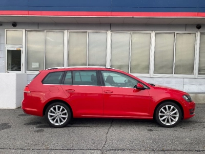 VOLKSWAGEN GOLF VARIANT