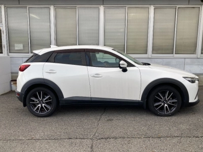 MAZDA CX-3