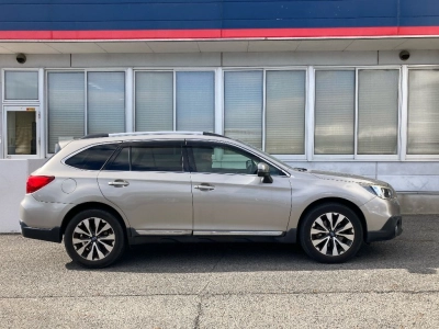 SUBARU OUTBACK